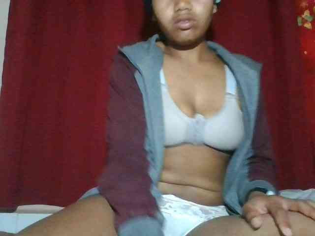 Keziah34 webcam