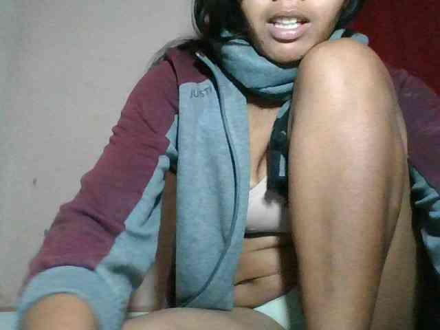 Keziah34 webcam