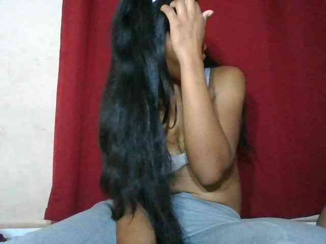 Keziah34 webcam