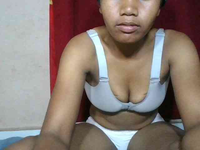 Keziah34 webcam