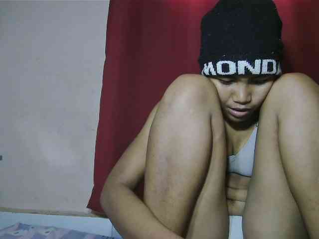 Keziah34 webcam