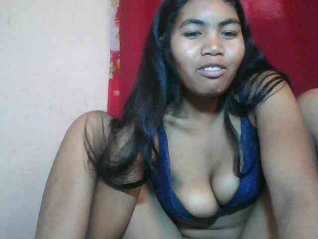 Keziah34 webcam