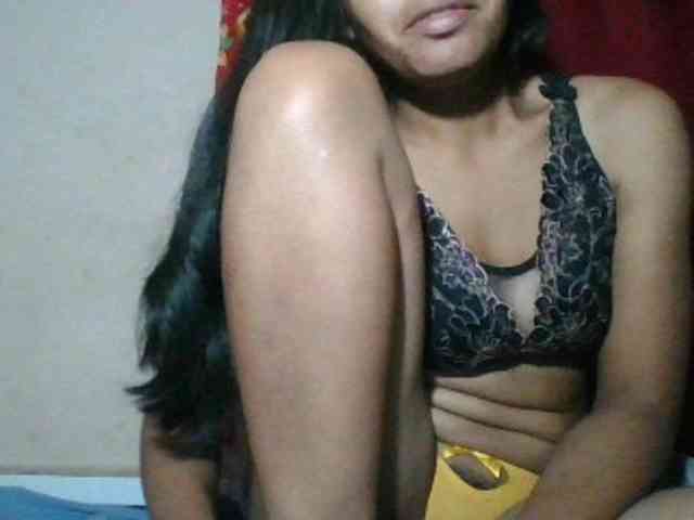 Keziah34 webcam