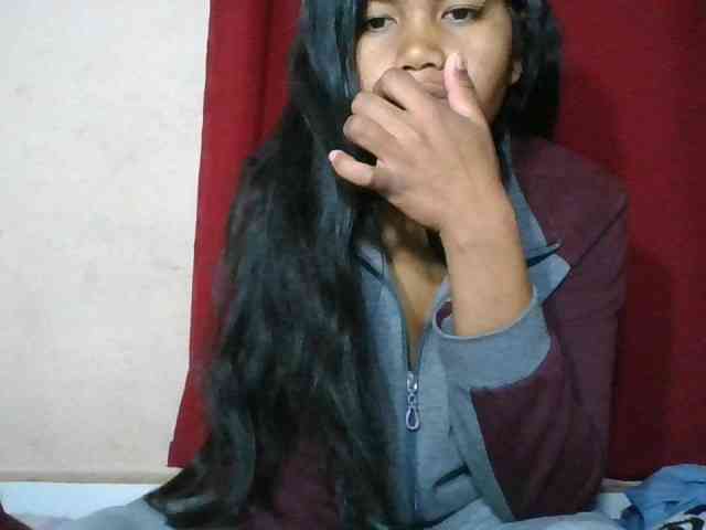 Keziah34 webcam