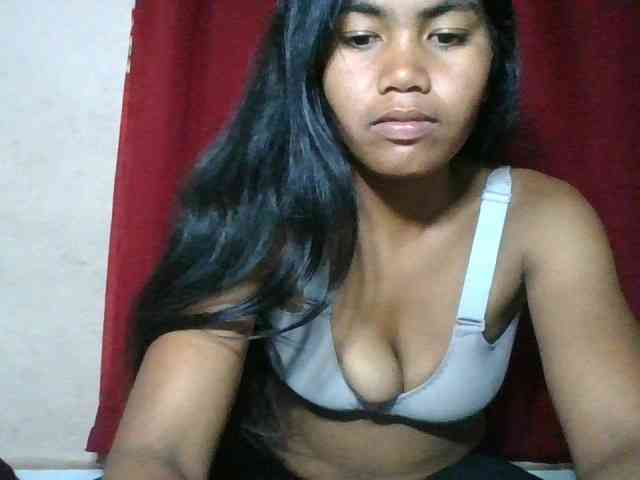Keziah34 webcam