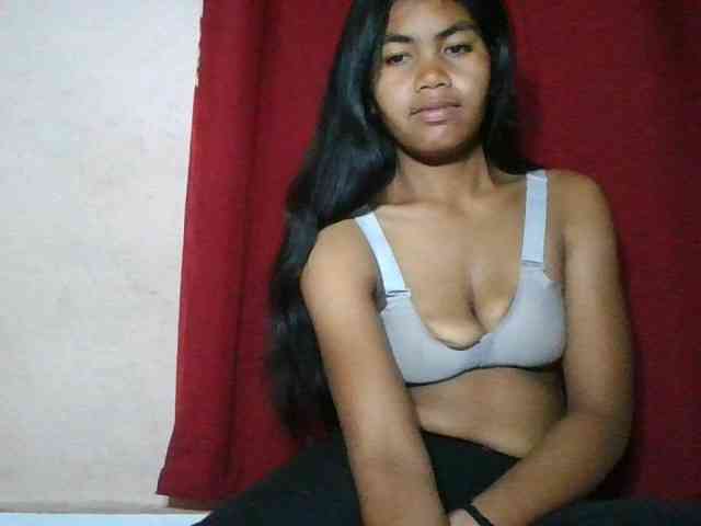 Keziah34 Sex Cam Show