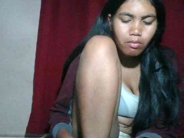 Keziah34 webcam