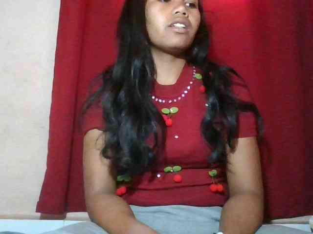 Keziah34 webcam