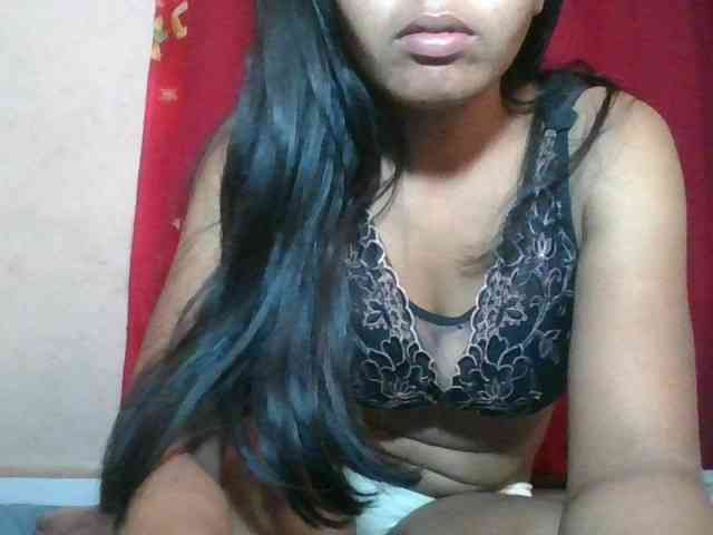 Keziah34 webcam