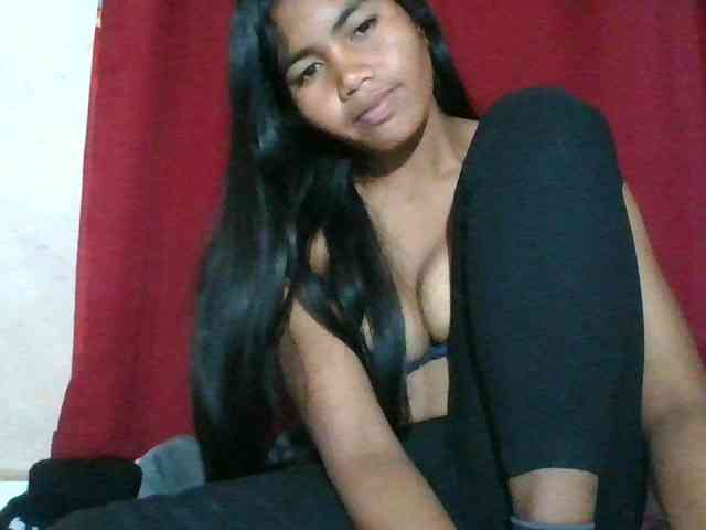 Keziah34 webcam
