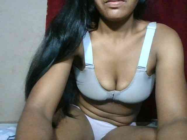 Keziah34 webcam