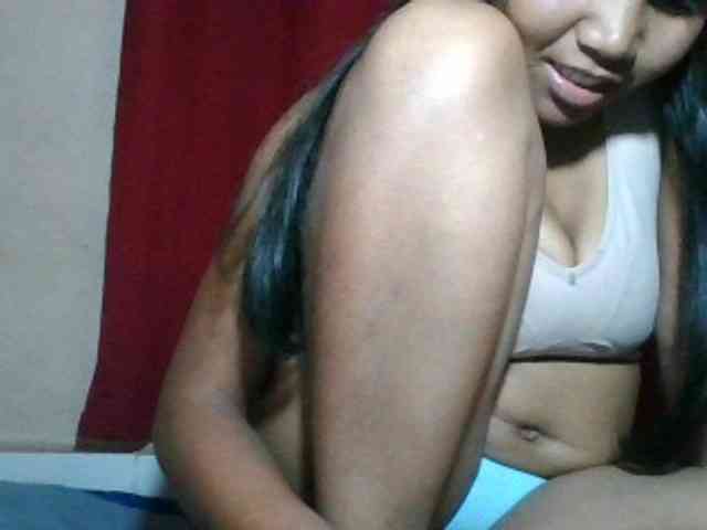 Keziah34 webcam