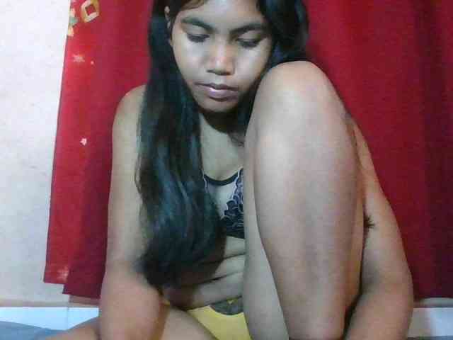 Keziah34 webcam