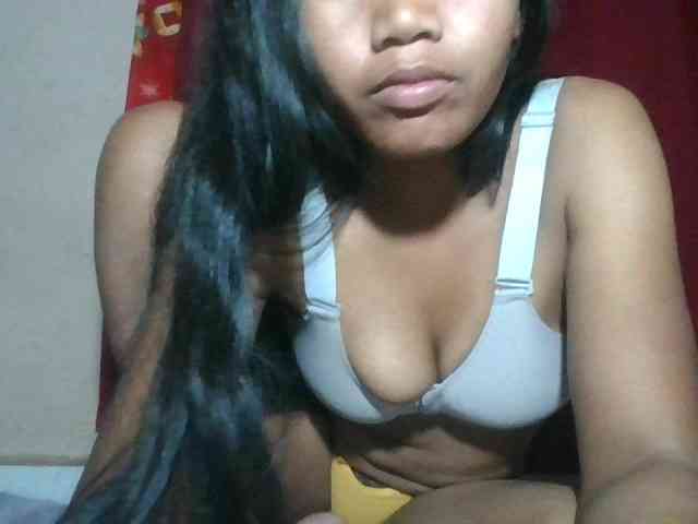 Keziah34 webcam