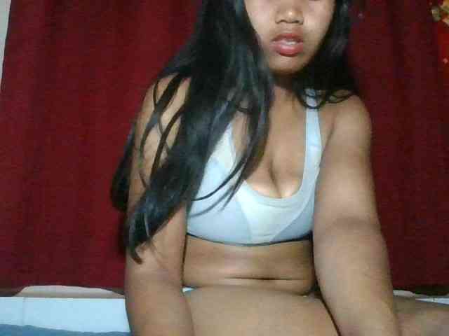 Keziah34 webcam