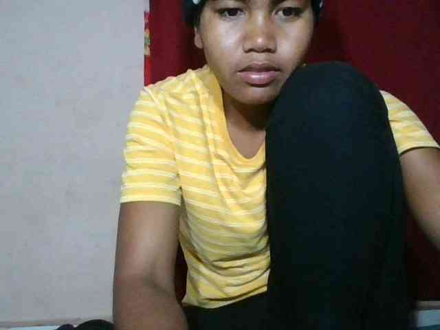 Keziah34 webcam