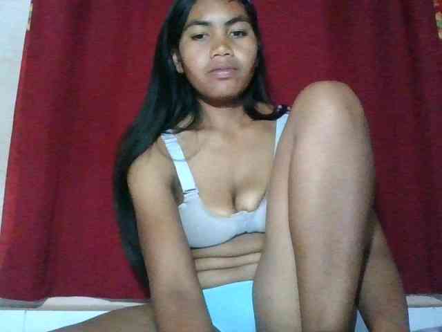 Keziah34 webcam