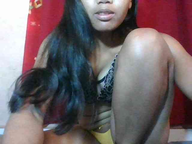Keziah34 webcam