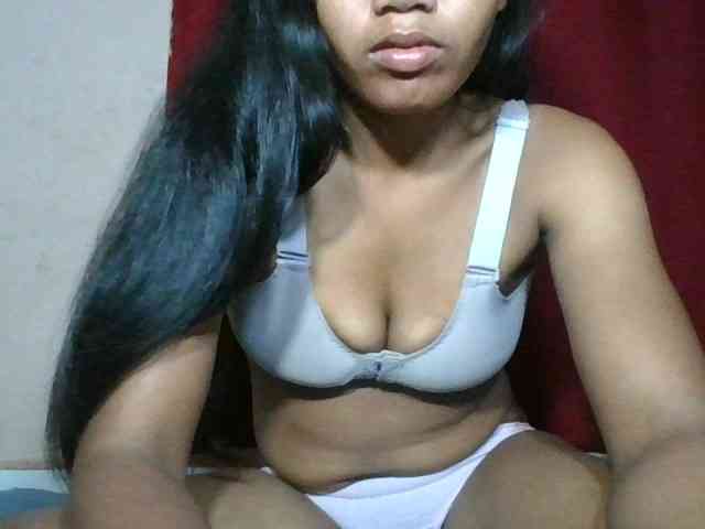 Keziah34 webcam