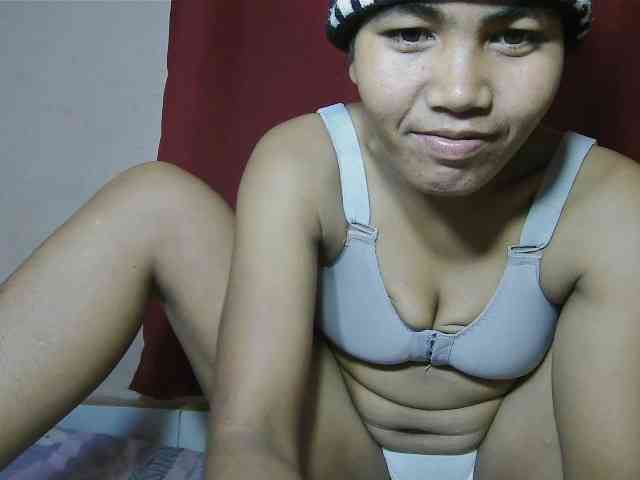 Keziah34 webcam