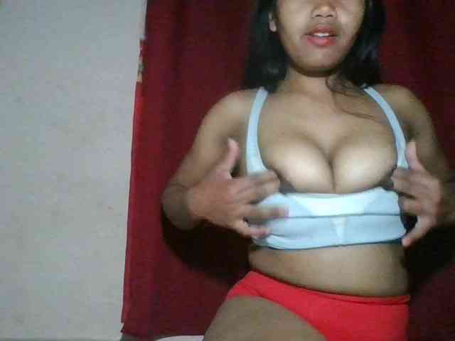 Keziah34 webcam