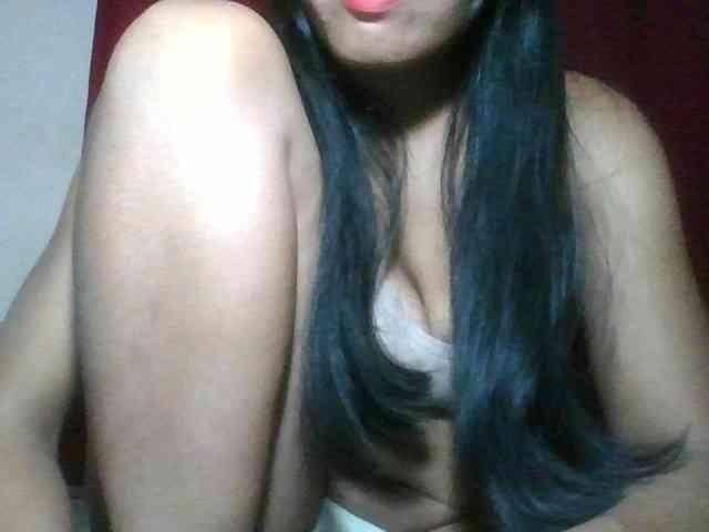 Keziah34 webcam