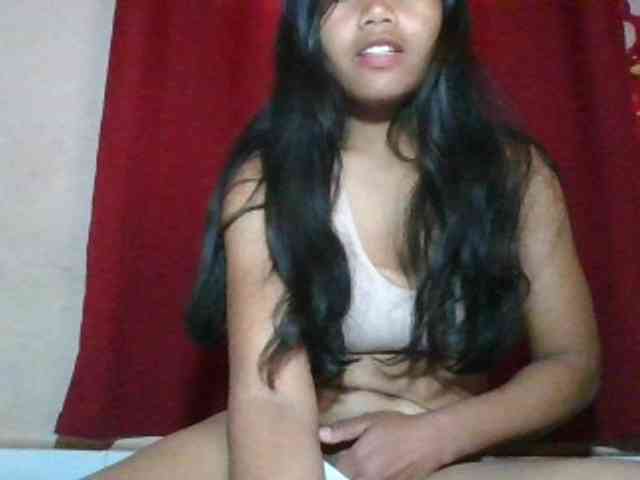 Keziah34 webcam