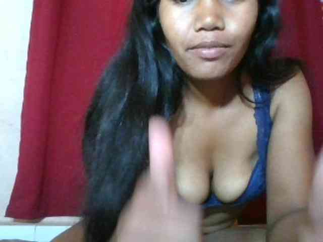 Keziah34 webcam