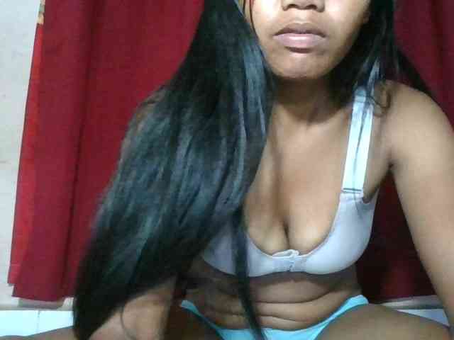 Keziah34 webcam
