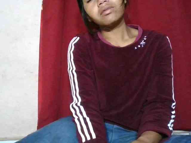 Keziah34 webcam