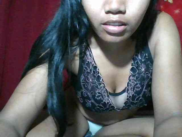 Keziah34 webcam