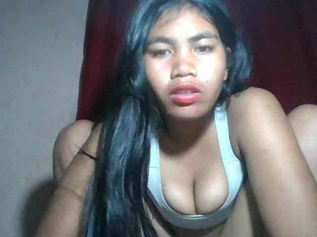 Keziah34 webcam