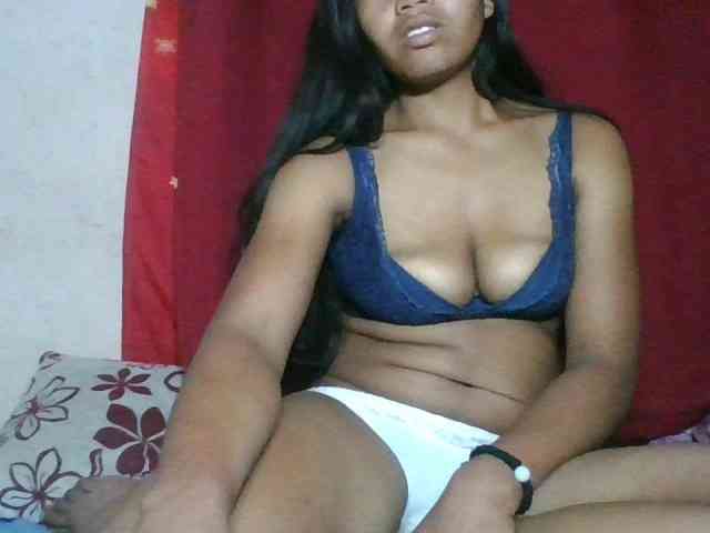 Keziah34 webcam