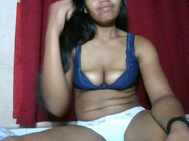 Keziah34 webcam