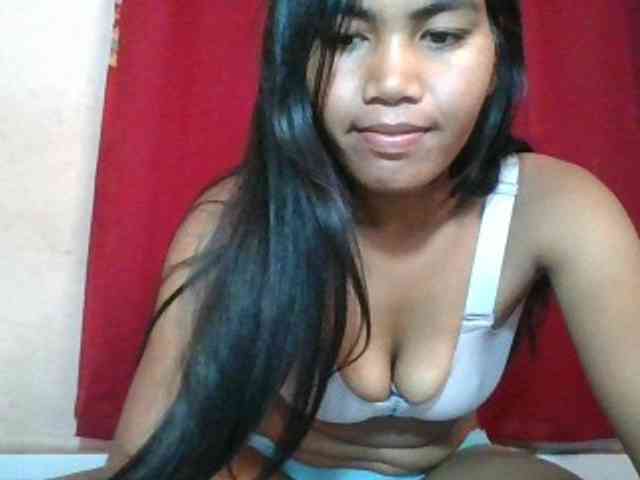 Keziah34 webcam