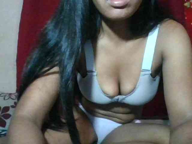 Keziah34 webcam