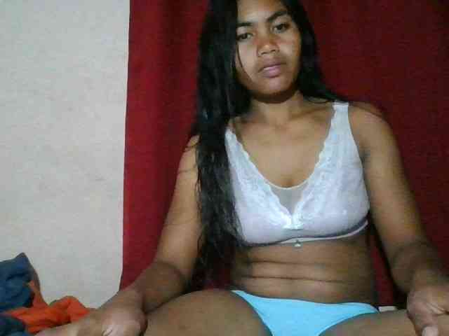 Keziah34 webcam