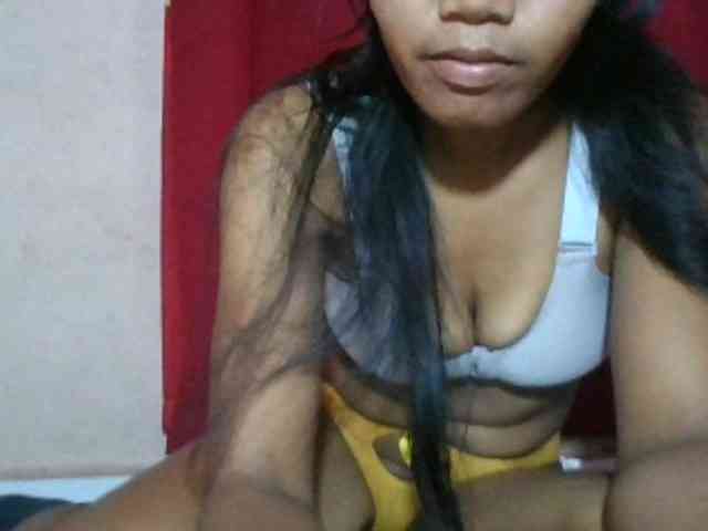 Keziah34 webcam