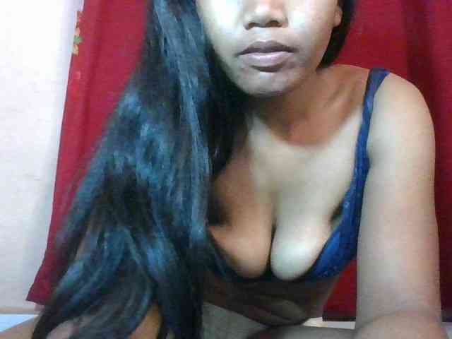 Keziah34 webcam