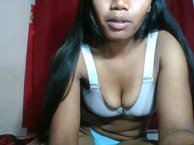 Keziah34 webcam