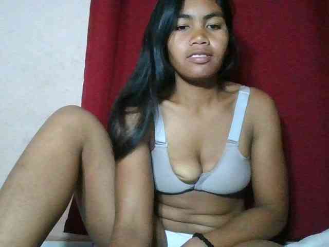 Keziah34 webcam