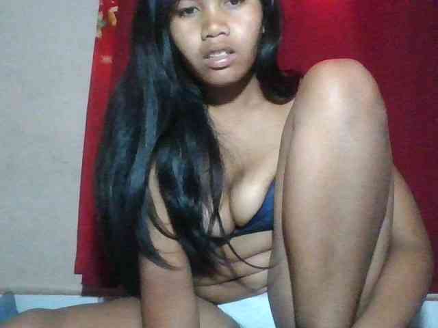 Keziah34 webcam