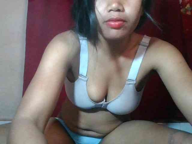 Keziah34 webcam