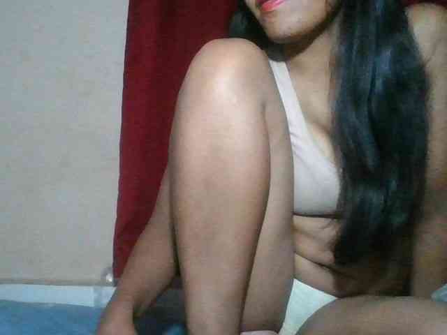 Keziah34 webcam