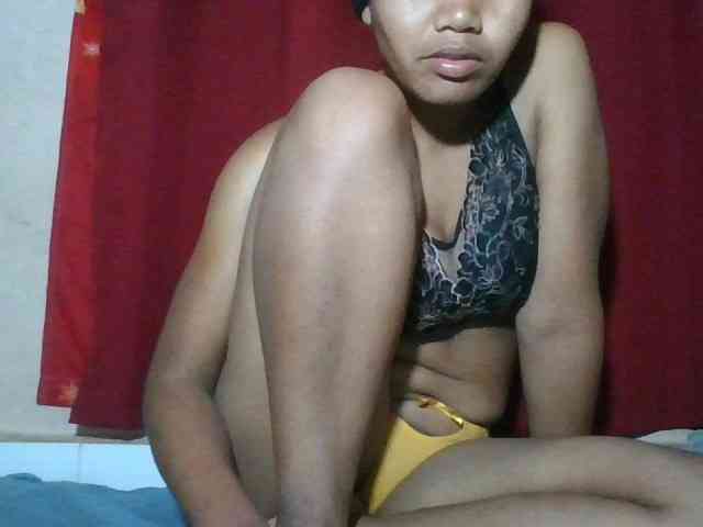 Keziah34 webcam
