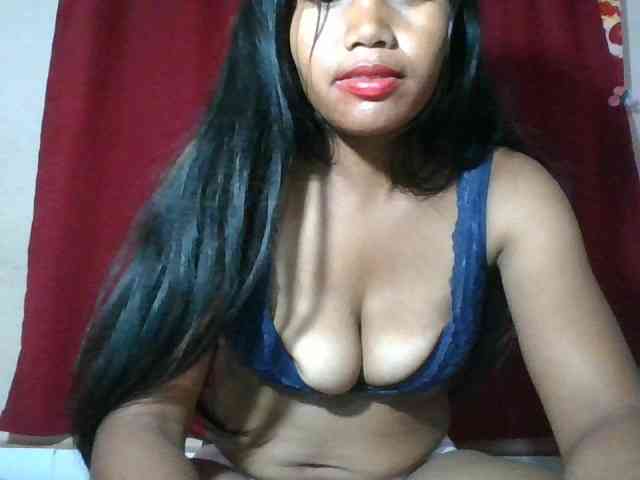 Keziah34 webcam