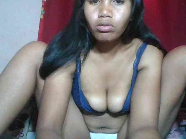 Keziah34 webcam