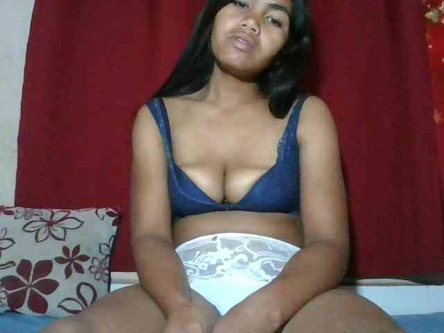 Keziah34 webcam