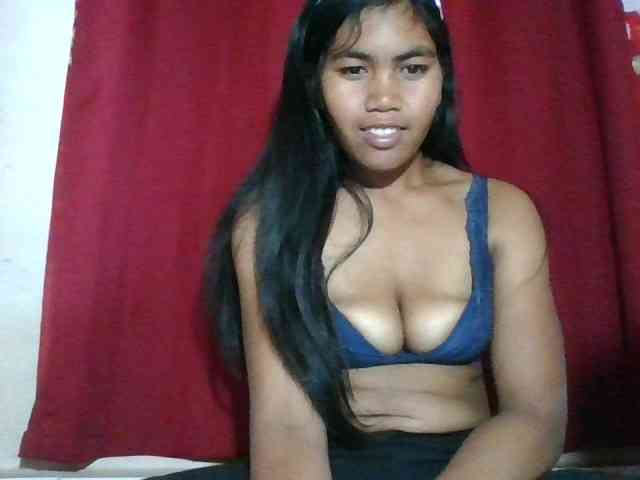 Keziah34 webcam