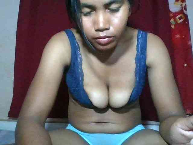 Keziah34 webcam